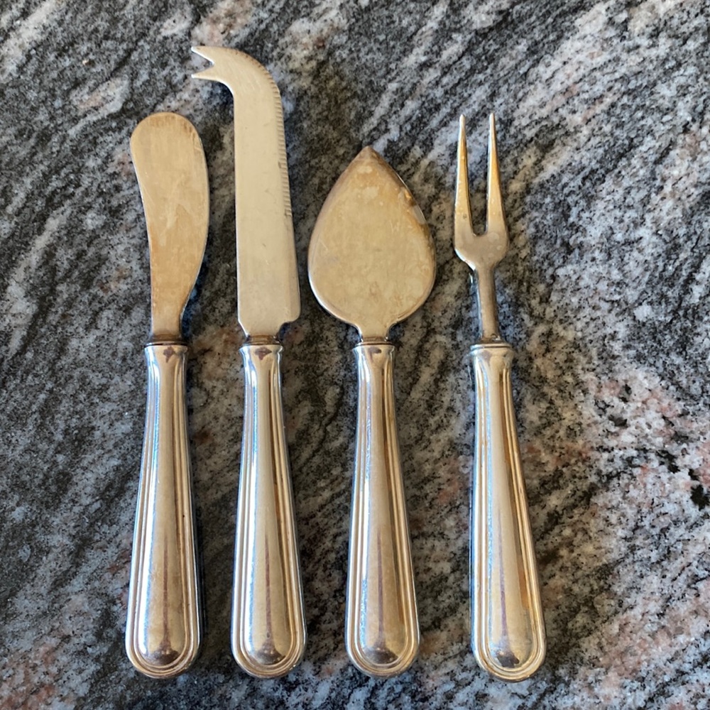 Silver plater cheese set